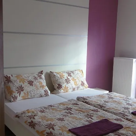 Janus Apartman