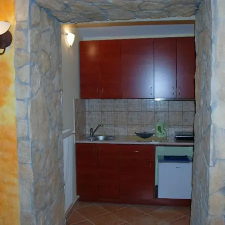Janus Apartment Sarvar