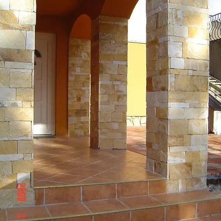 Janus Apartment